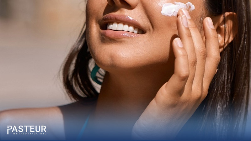 Sau chu trình skincare mỗi sáng, bắt buộc phải sử dụng kem chống nắng để bảo vệ da
