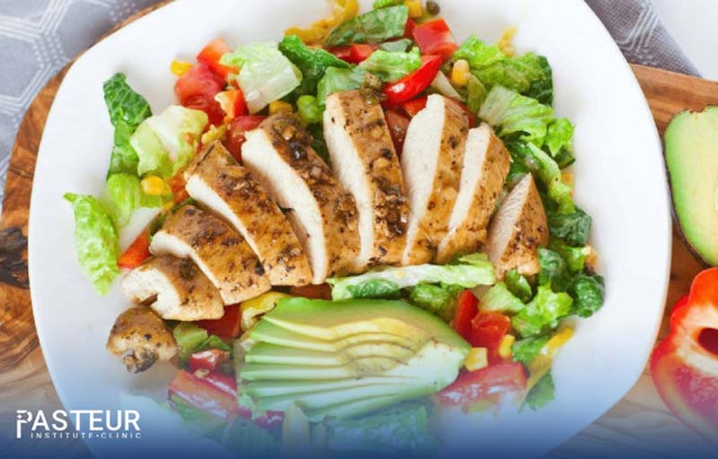 Salad ức gà - món ăn chuẩn healthy cung cấp đầy đủ dưỡng chất cho cơ thể